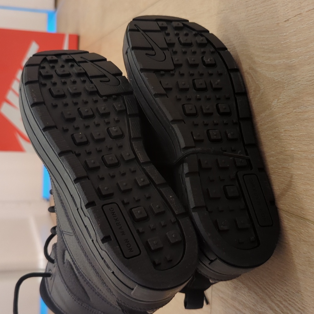 Nike ACG - Picture 5 of 5